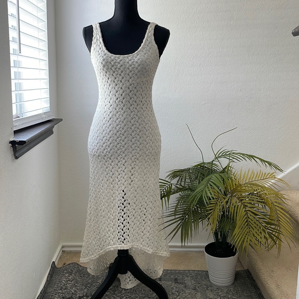 Lace High-Low Dress in Cream!